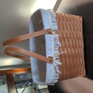 1991 Longaberger Magazine Basket